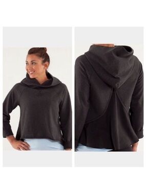 Lululemon Pull Me Over Hoodie
Heathered Black / Grey